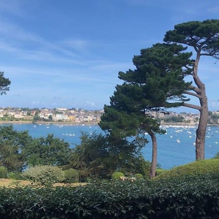 Appartement Vue Sur Mer Dinard Kültér fotó
